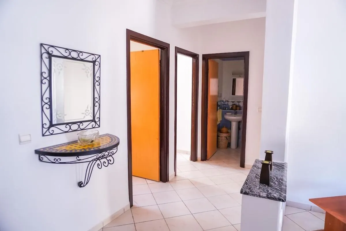 Appartement Moderne Et Bien Situe A Agadir